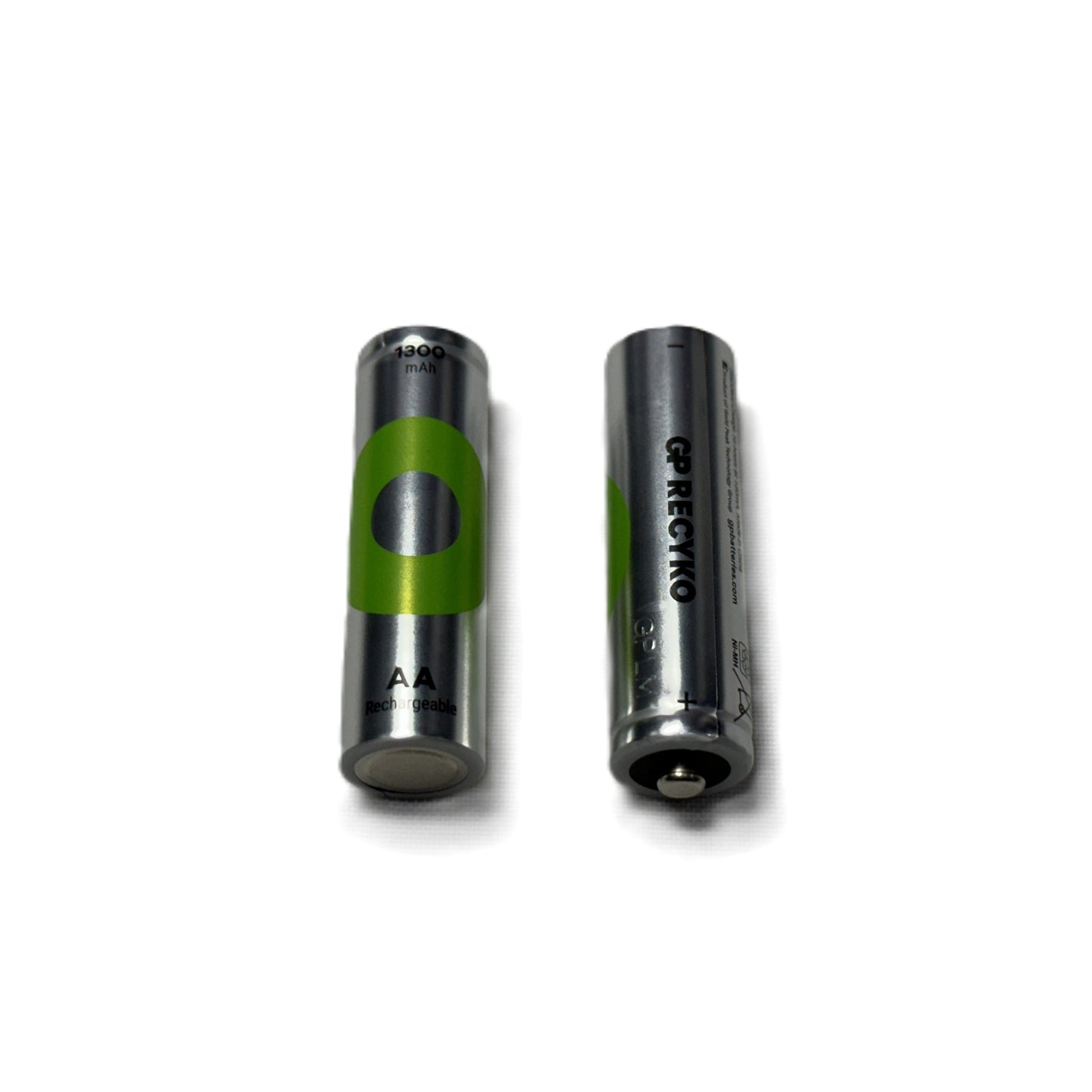 Pilas recargables tamaño AA de 1300 mAh marca GP