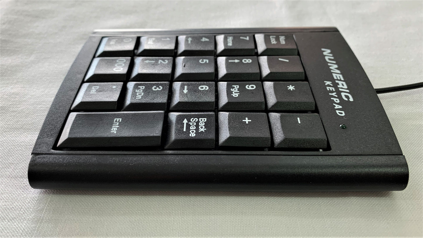 Teclado Numerico Alambrico USB marca Anera