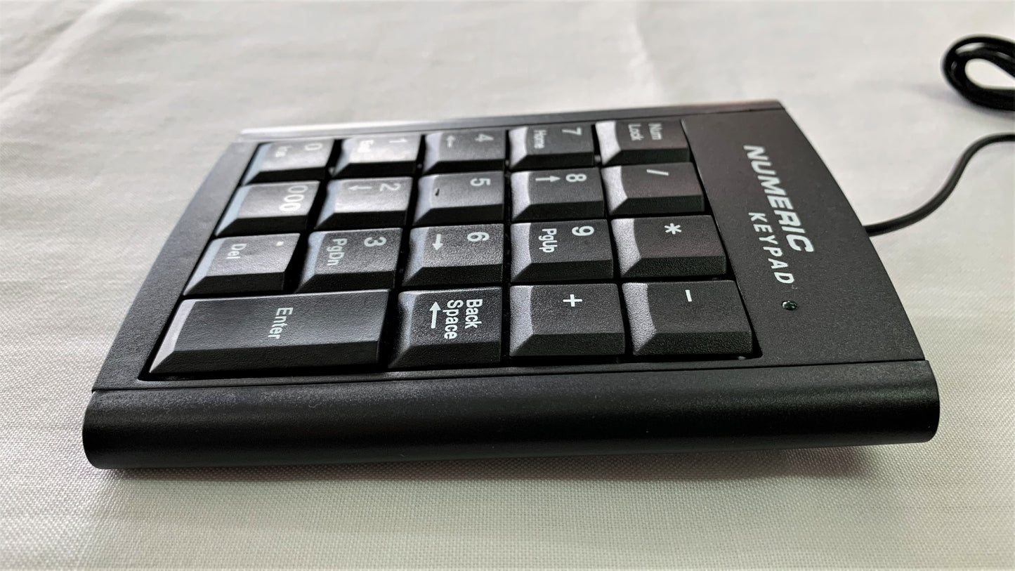 Teclado Numerico Alambrico USB marca Anera