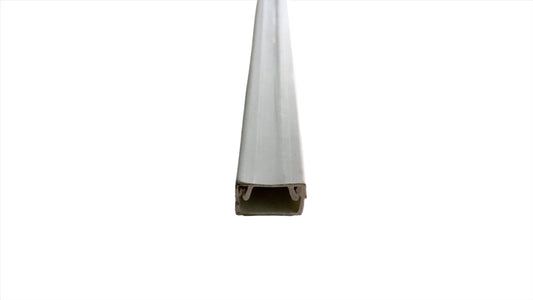 Canaleta plastica color blanco con adhesivo 15 x 10 x 2000 mm