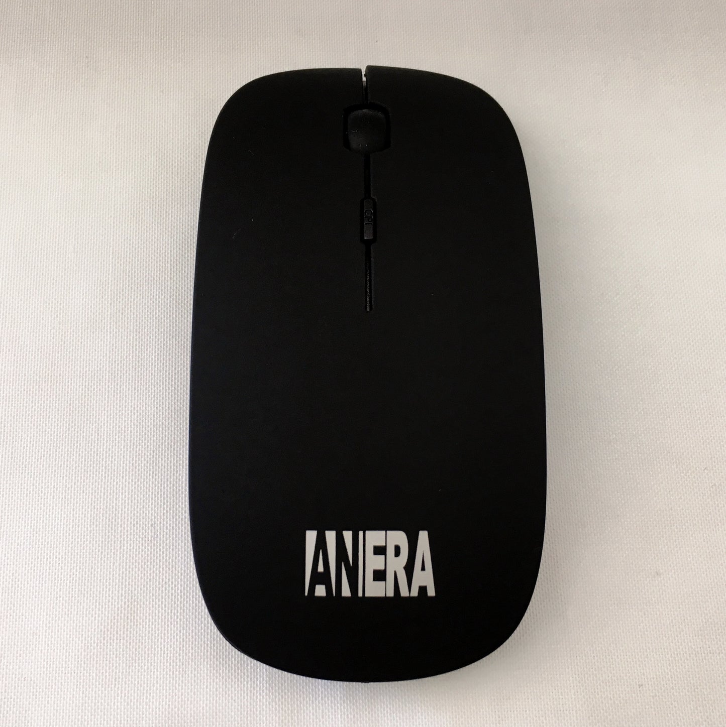 Teclado + Mouse Inalambrico USB color Negro marca Anera